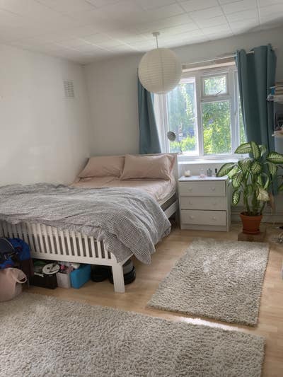 Spacious double room next to Clissold Park Main Photo