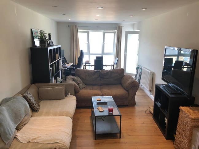 Double Room + Private Bathroom | Elephant & Castle Main Photo