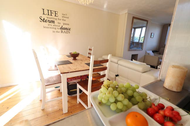 Single- Prof or Student Rm £400 p/m. Near Uni  Main Photo