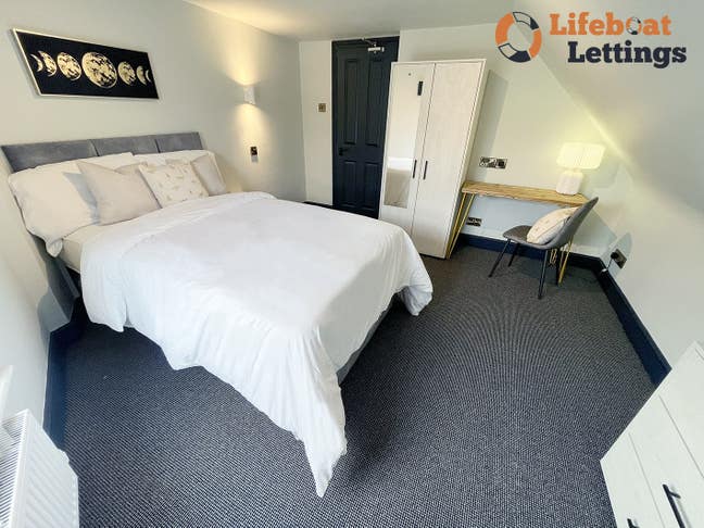 Furnished double bedroom with Bills & WiFi inc Main Photo