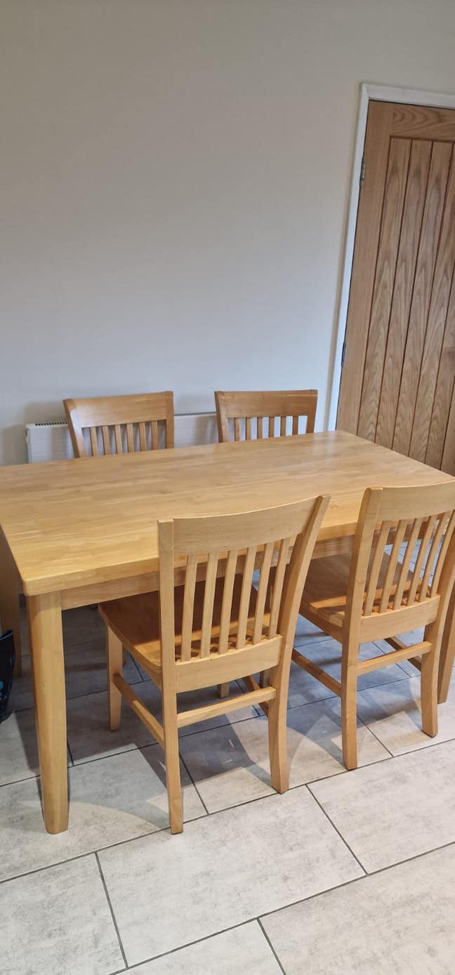 Double ensuite bedroom available Cambri  Main Photo
