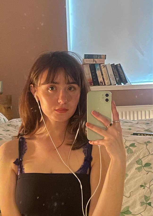 Hi, I’m georgia  :) Main Photo