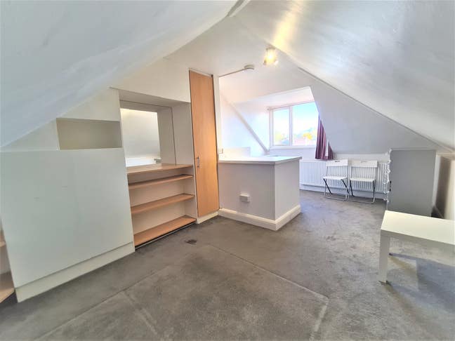 Double Room in Shared House *All Bills Included * Main Photo