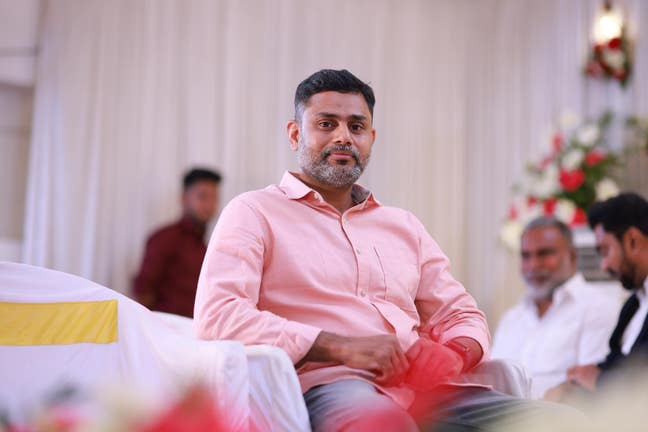 I am a professional male  aged 44 looking for... Main Photo