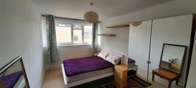 A large room in Bermondsey Main Photo