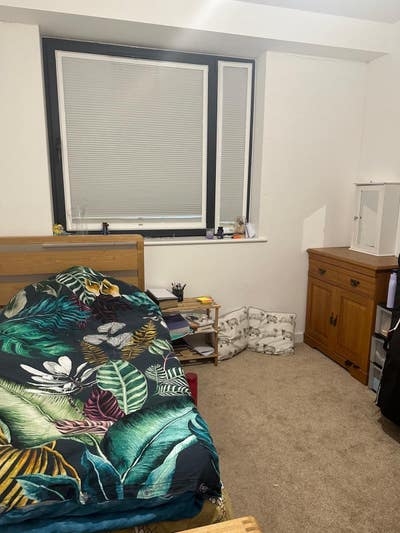 Fully Furnished Double Room Available to Rent from Main Photo