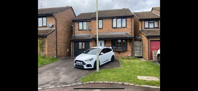  1 Double Room Lower Earley Reading   Main Photo