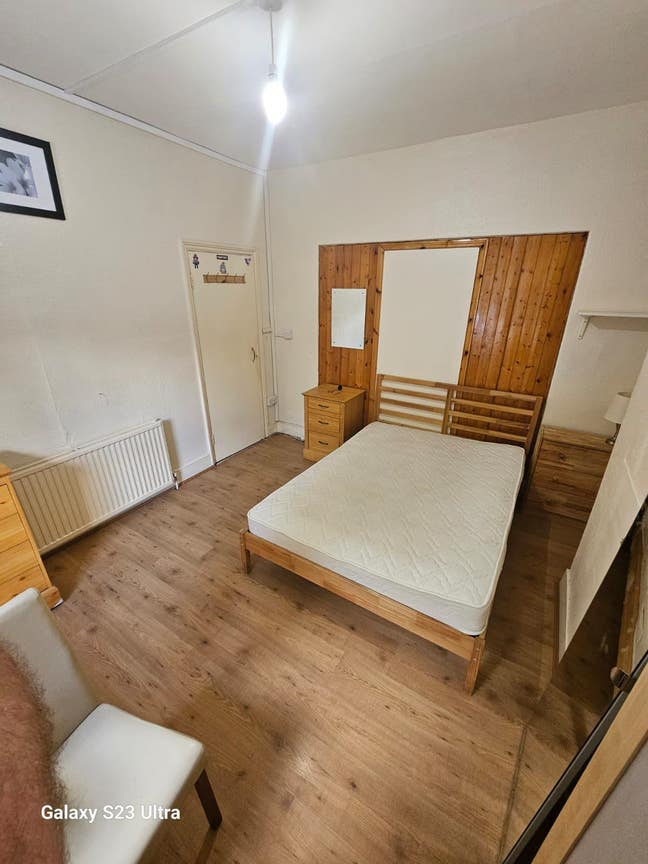 Double room for one person  Main Photo