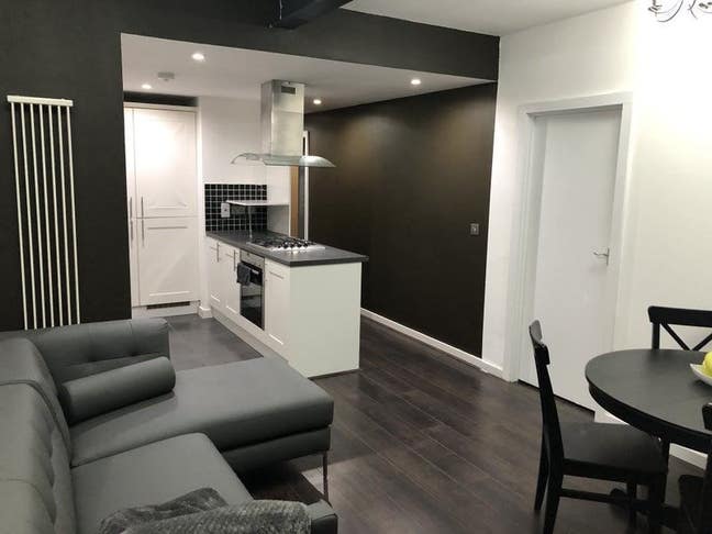 Double Room Stratford | Lift/Concierge | All Inc Main Photo