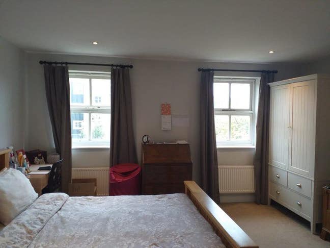 1 Large Ensuite Double Room, With Its Own Parking  Main Photo