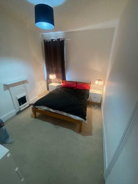 Tooting - 5 Min Transport Double Room, Garden. Main Photo