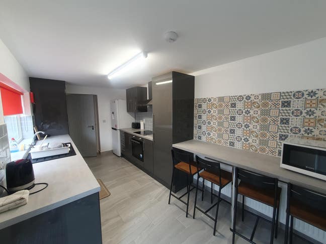 Ensuite Room Derry  Main Photo