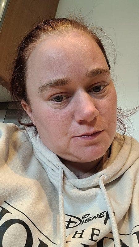 36year old Female seeks a double room Main Photo