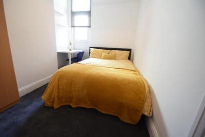 4 Rooms Available - Salisbury Avenue, Westcliff Main Photo