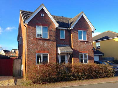 1 Ensuite Bedroom Available -  Near Uni & Hospital Main Photo