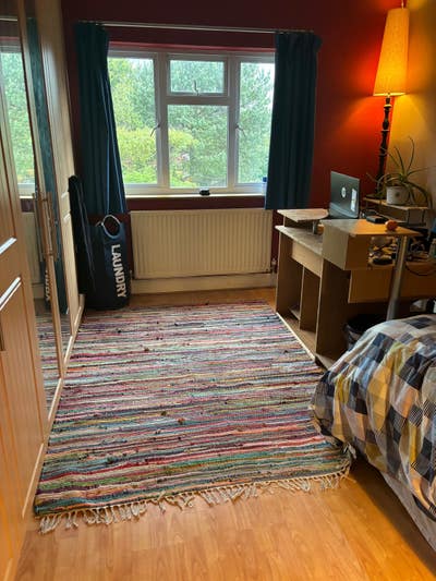 Cosy double bedroom -  Main Photo