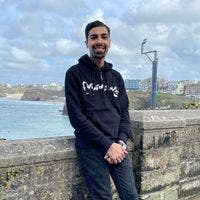 Looking for room with flatmate Main Photo