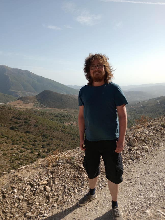 Looking for a room/flatmates! Main Photo