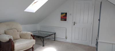 Single furnished room  Main Photo