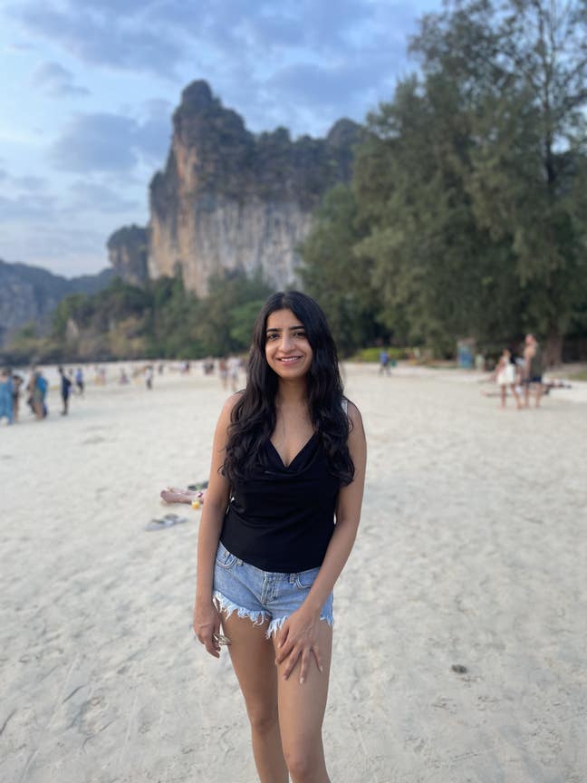 I am a female working professional aged 32. I... Main Photo