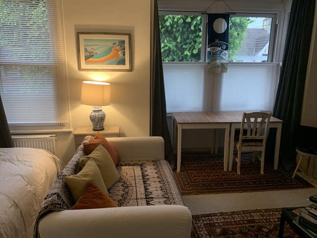 Very large bed sitting room.  Main Photo