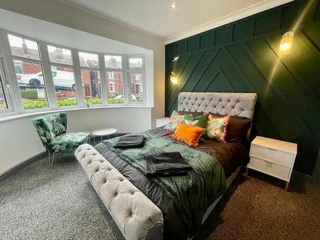 Stunning Property in the heart of Wakefield  Main Photo