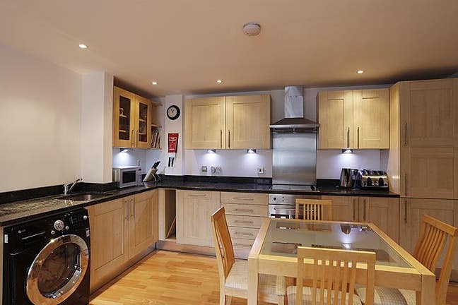 Double Room to Rent Tower Bridge SE1 Main Photo