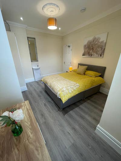 Houseshare in Penkhull near hospital &stokestation Main Photo