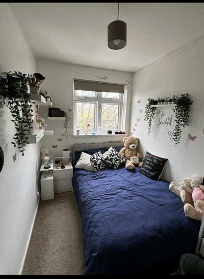 E14 Westferry Single room Main Photo