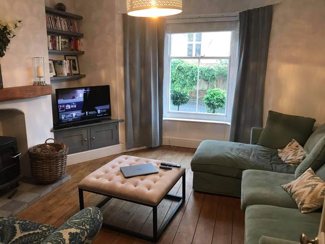 Double room in house Main Photo