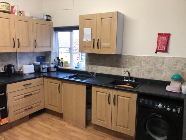 Double rooms available soon Main Photo