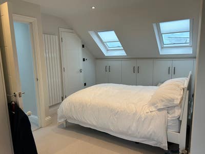 Loft en-suite double bedroom  Main Photo