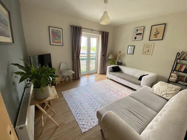 Double room near City Center Main Photo