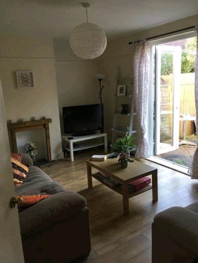 Large double room to let just off Gloucester Road Main Photo