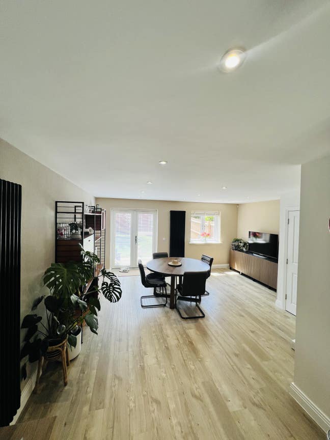 🏡Double room in Hampton🏡  Main Photo