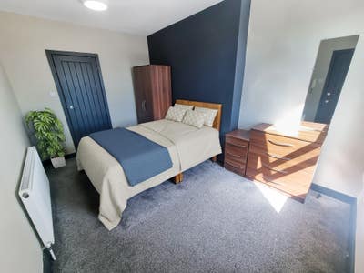 Double En-Suite Wavertree Rooms Main Photo