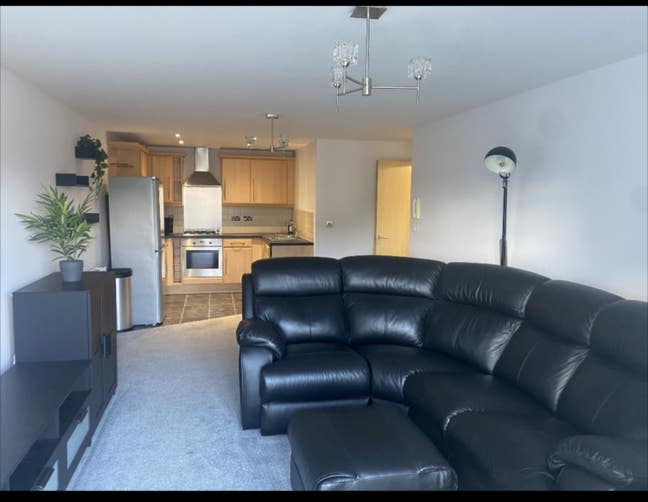 Rare Jack & Jill's (En-Suite) Double Bedroom  Main Photo