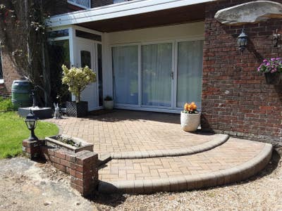 Beautiful Self-Contained Studio with Patio Main Photo