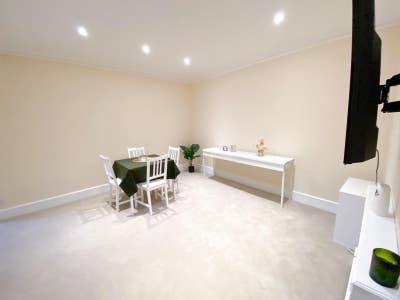 Amazing Room in lovely area - St Johns Wood Main Photo