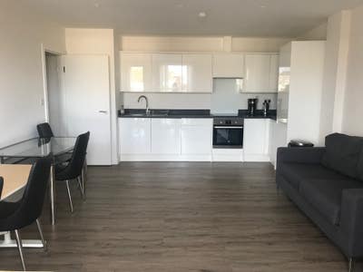 2 Bed Apartment on Mitcham Road, Tooting, SW17 Main Photo