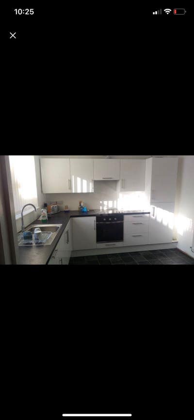 1 Double Ensuite Room. Main Photo