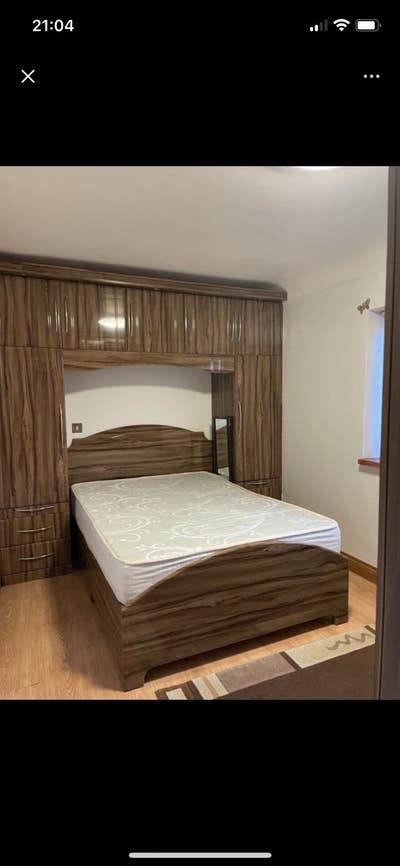 Double bedroom FEMALE Main Photo
