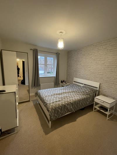 2 bed apartment to rent Mon - Fri ONLY Main Photo