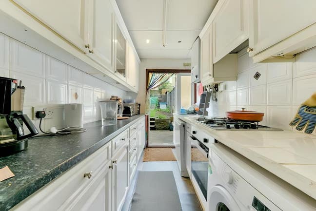 4 Bed 2 Bath House on Edencourt Road, SW16 Main Photo