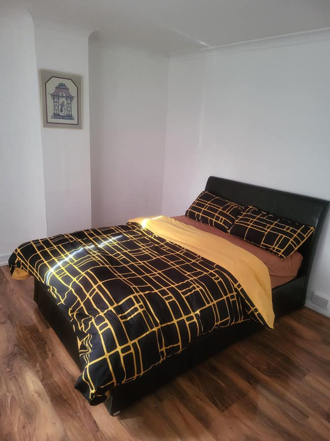 Double Bedroom in Sladegreen  Main Photo