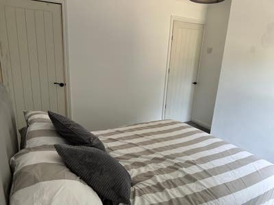 Double Room Available  Main Photo