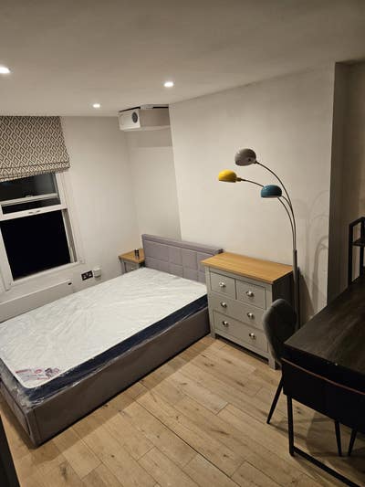 Fully Furnished Studio Flat West Norwood Main Photo