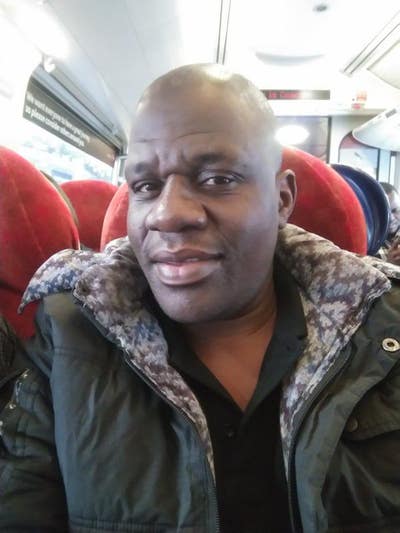 Professional Male seeks a single or double room Main Photo