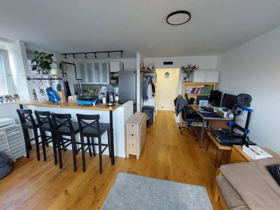 Spacious 1 Bed Flat between Euston and Kings Cross Main Photo
