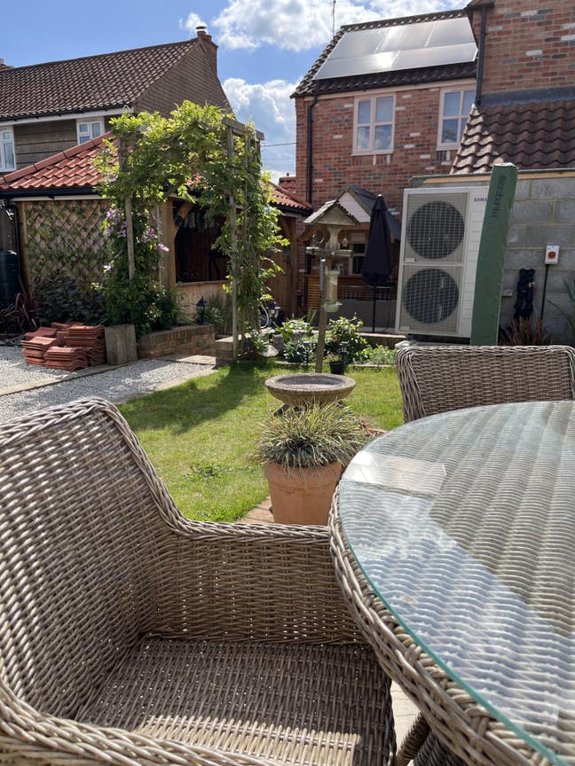 Room to rent in hilgay  Main Photo